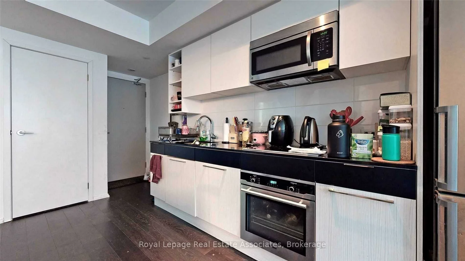 68, Shuter, Church-Yonge Corridor, Toronto