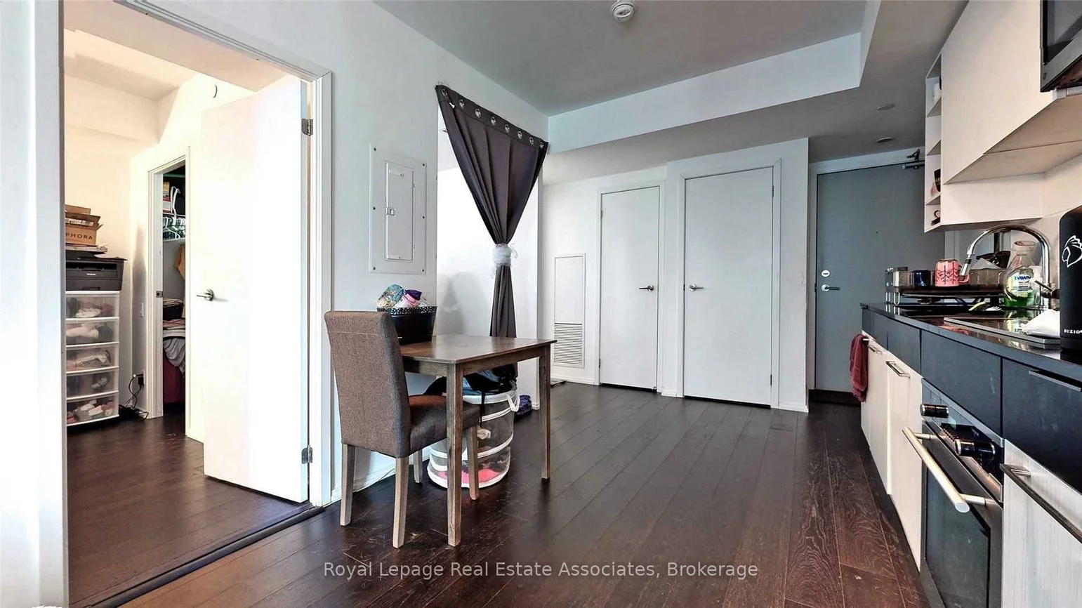 68, Shuter, Church-Yonge Corridor, Toronto