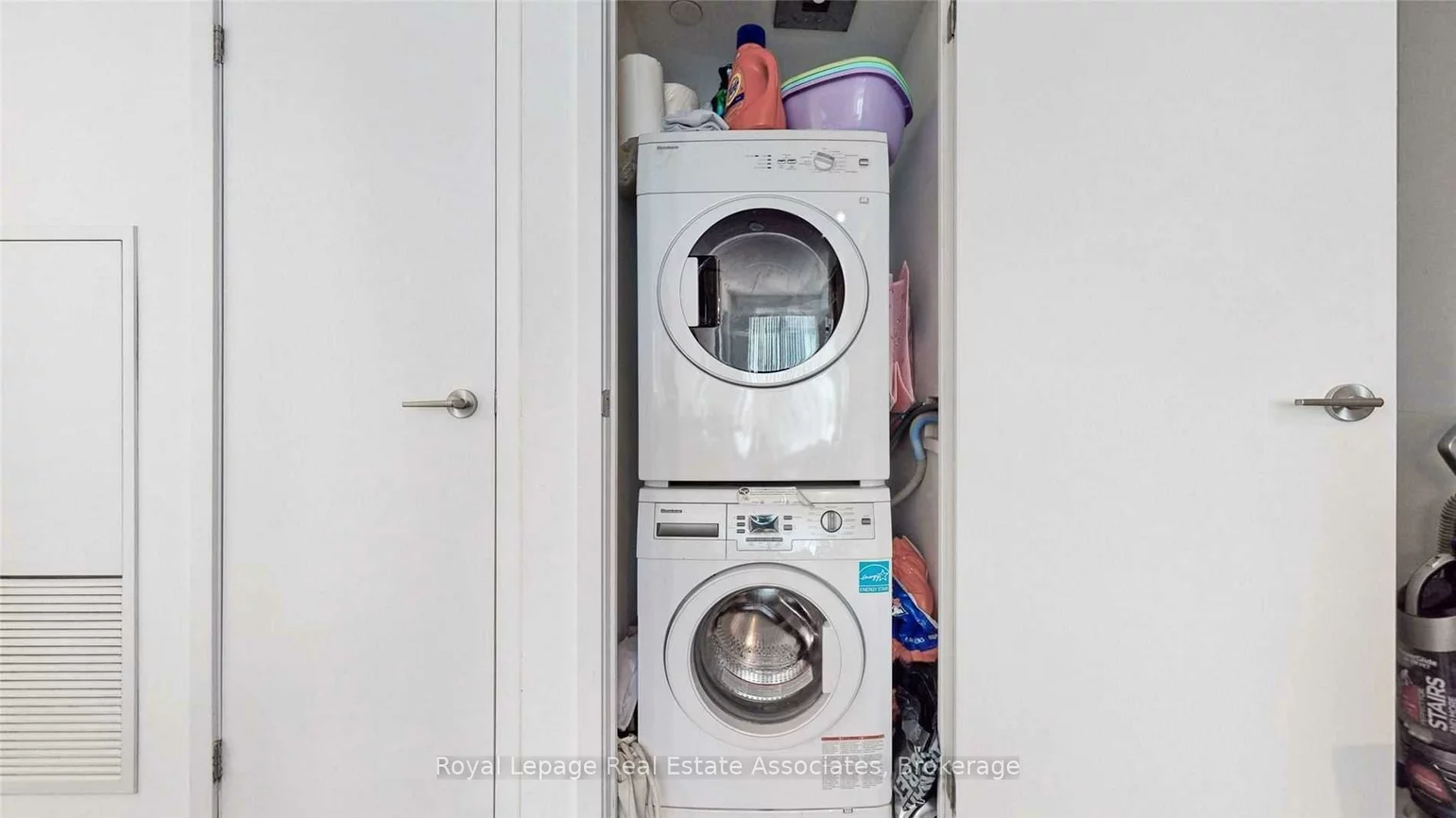 68, Shuter, Church-Yonge Corridor, Toronto