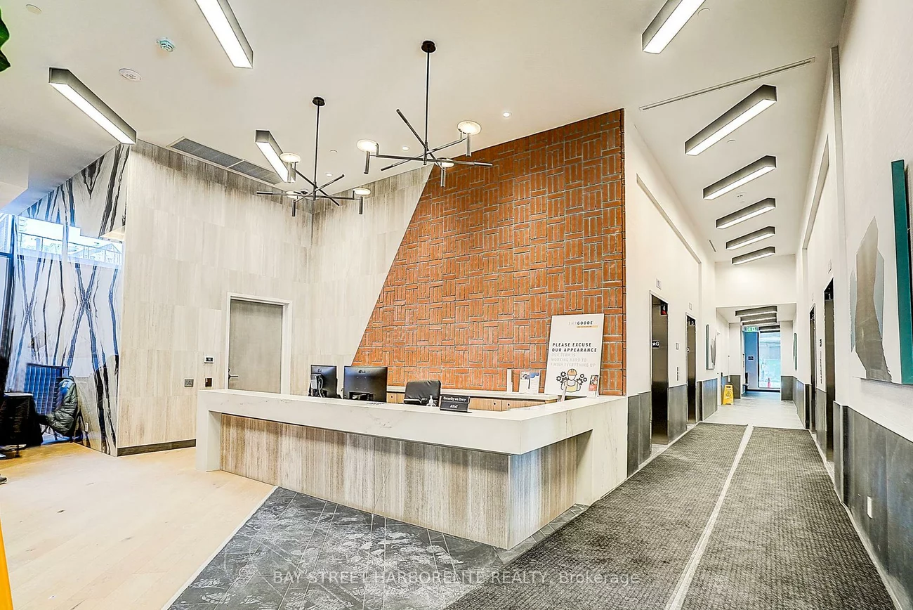 35, Parliament, Waterfront Communities C8, Toronto