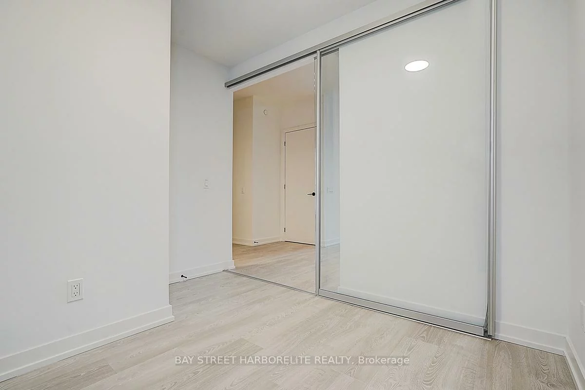35, Parliament, Waterfront Communities C8, Toronto