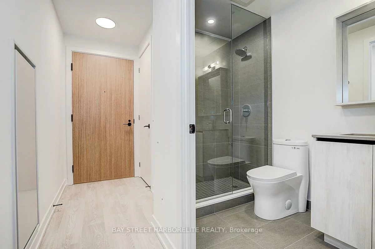 35, Parliament, Waterfront Communities C8, Toronto