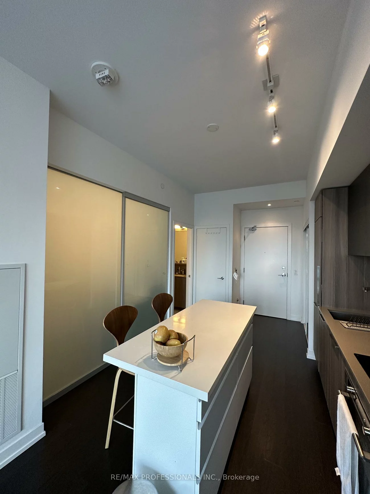 85, Wood, Church-Yonge Corridor, Toronto