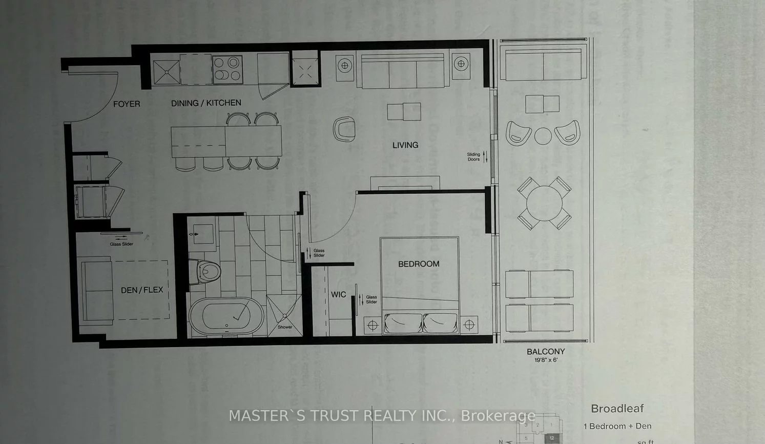 29, Green Trail, Bayview Village, Toronto