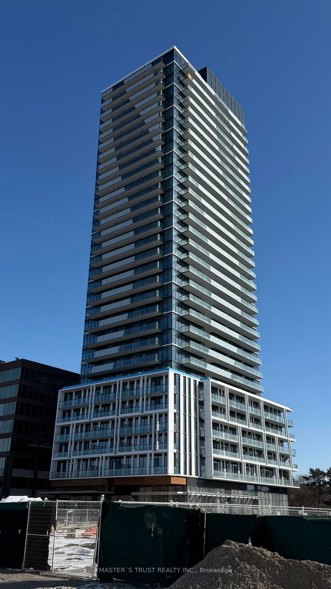 29, Green Trail, Bayview Village, Toronto