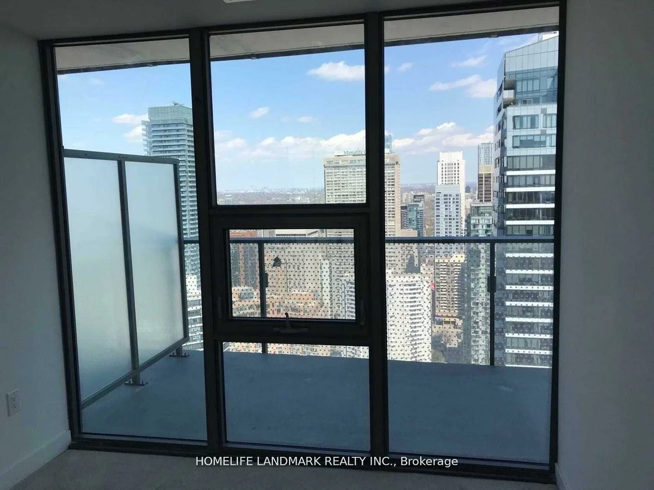 11, Wellesley, Bay Street Corridor, Toronto