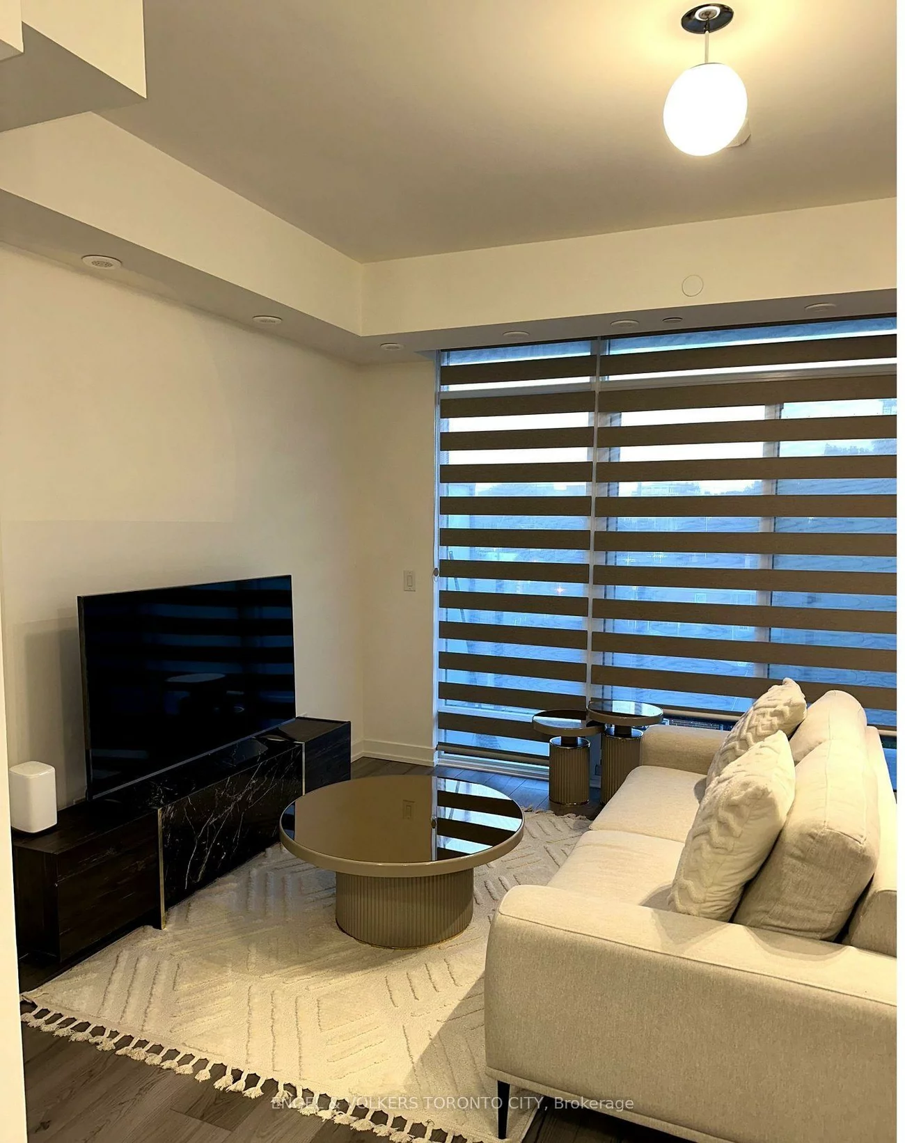 851, Sheppard W, Clanton Park, Toronto