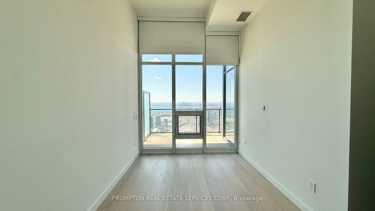 3, Concord Cityplace, Waterfront Communities C1, Toronto