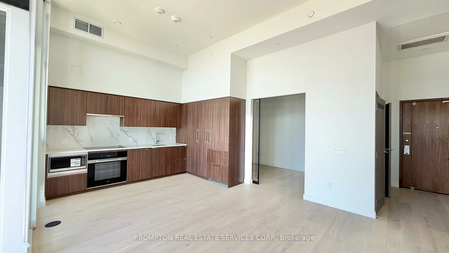 3, Concord Cityplace, Waterfront Communities C1, Toronto