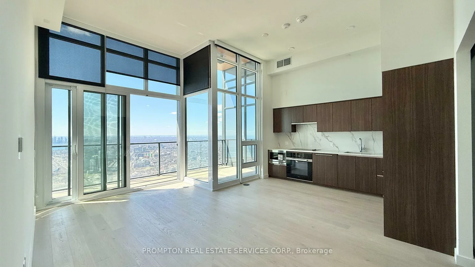 3, Concord Cityplace, Waterfront Communities C1, Toronto