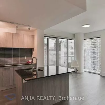 1, Gloucester, Church-Yonge Corridor, Toronto