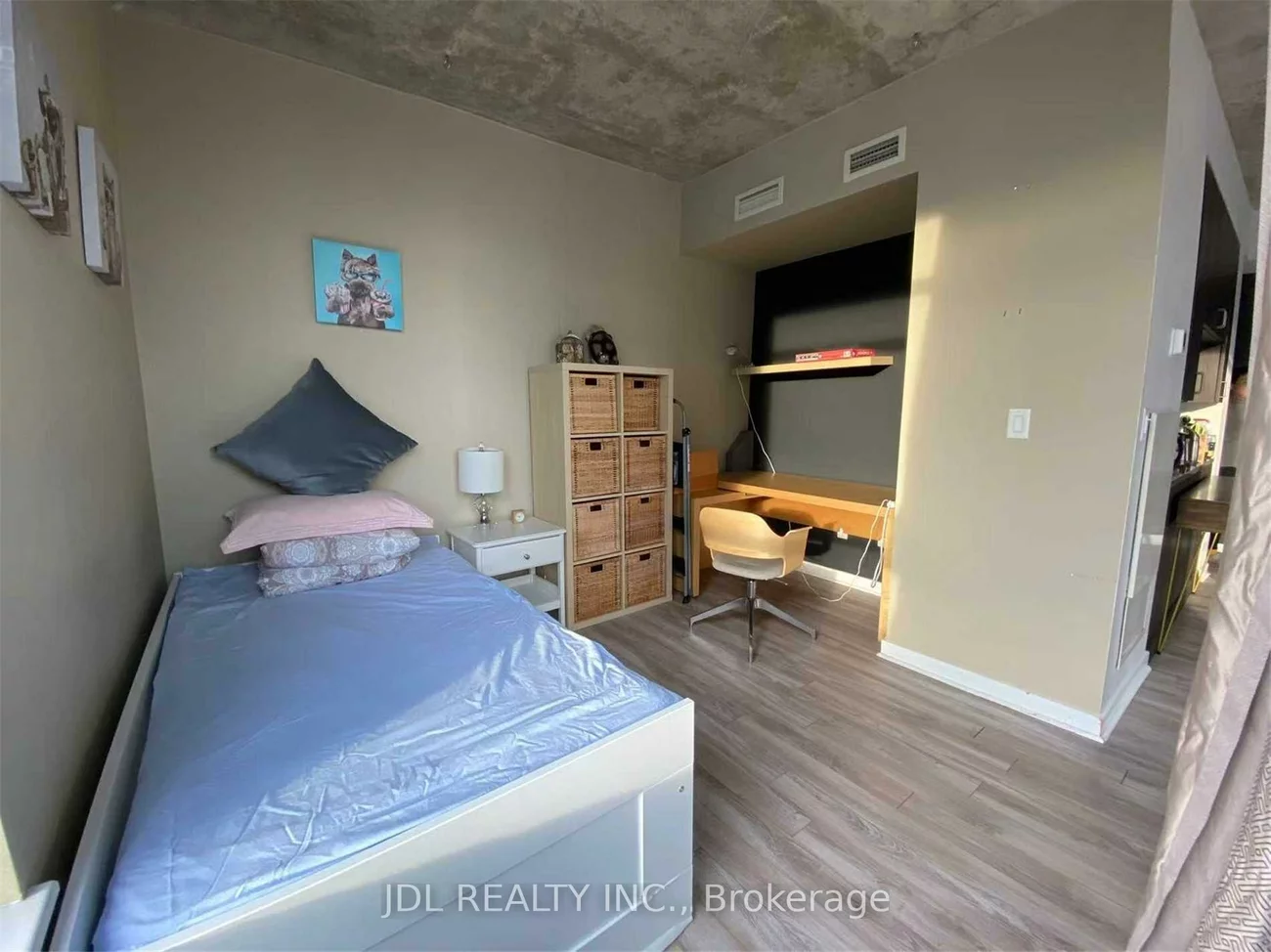 285, Mutual, Church-Yonge Corridor, Toronto