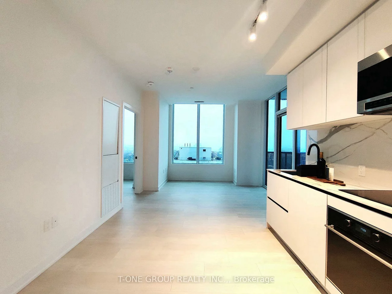 117, Broadway, Mount Pleasant West, Toronto