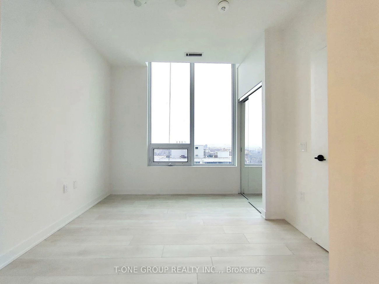 117, Broadway, Mount Pleasant West, Toronto