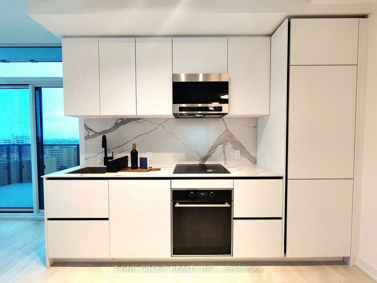 117, Broadway, Mount Pleasant West, Toronto