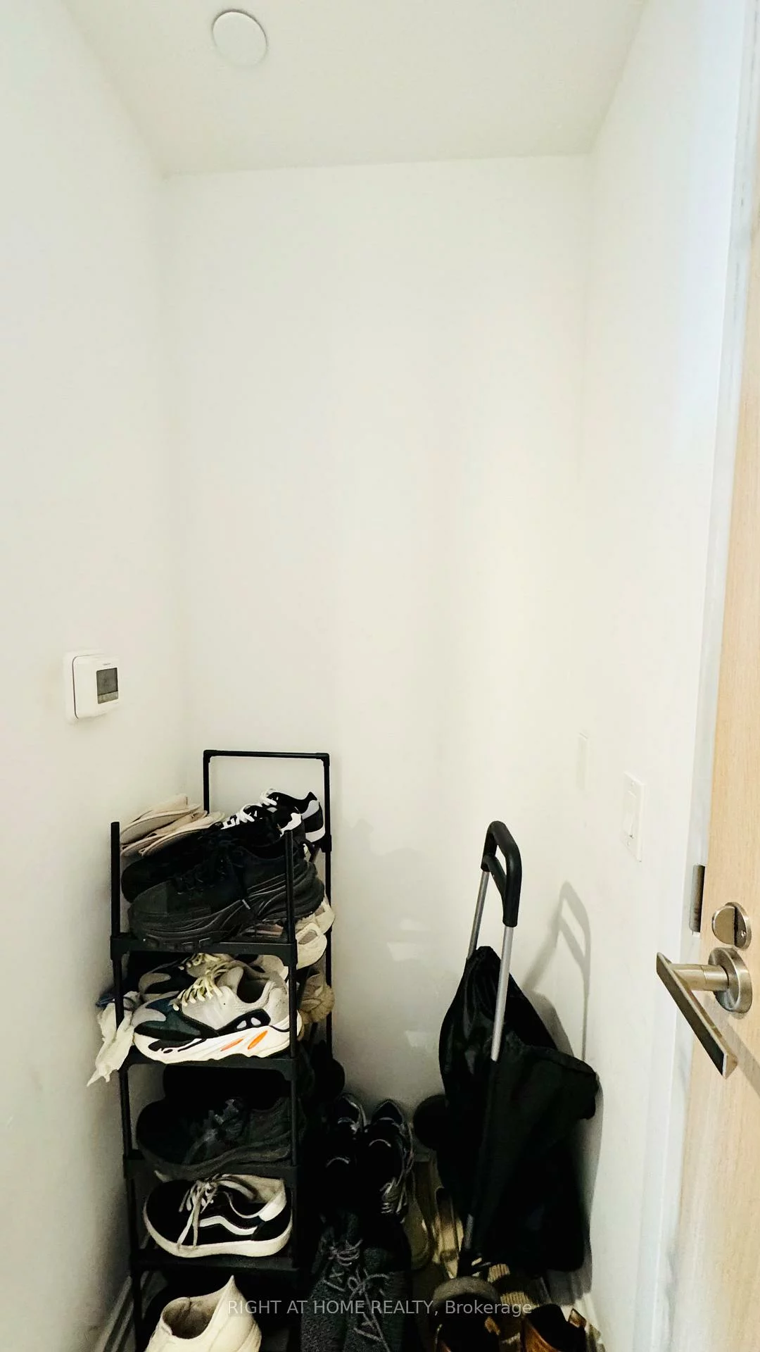 5, Soudan, Mount Pleasant East, Toronto