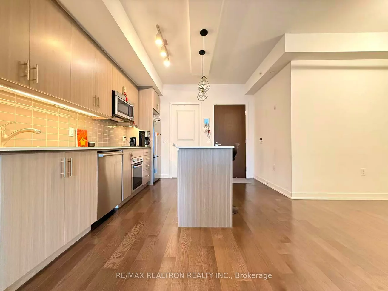 1, The Esplanade, Waterfront Communities C8, Toronto