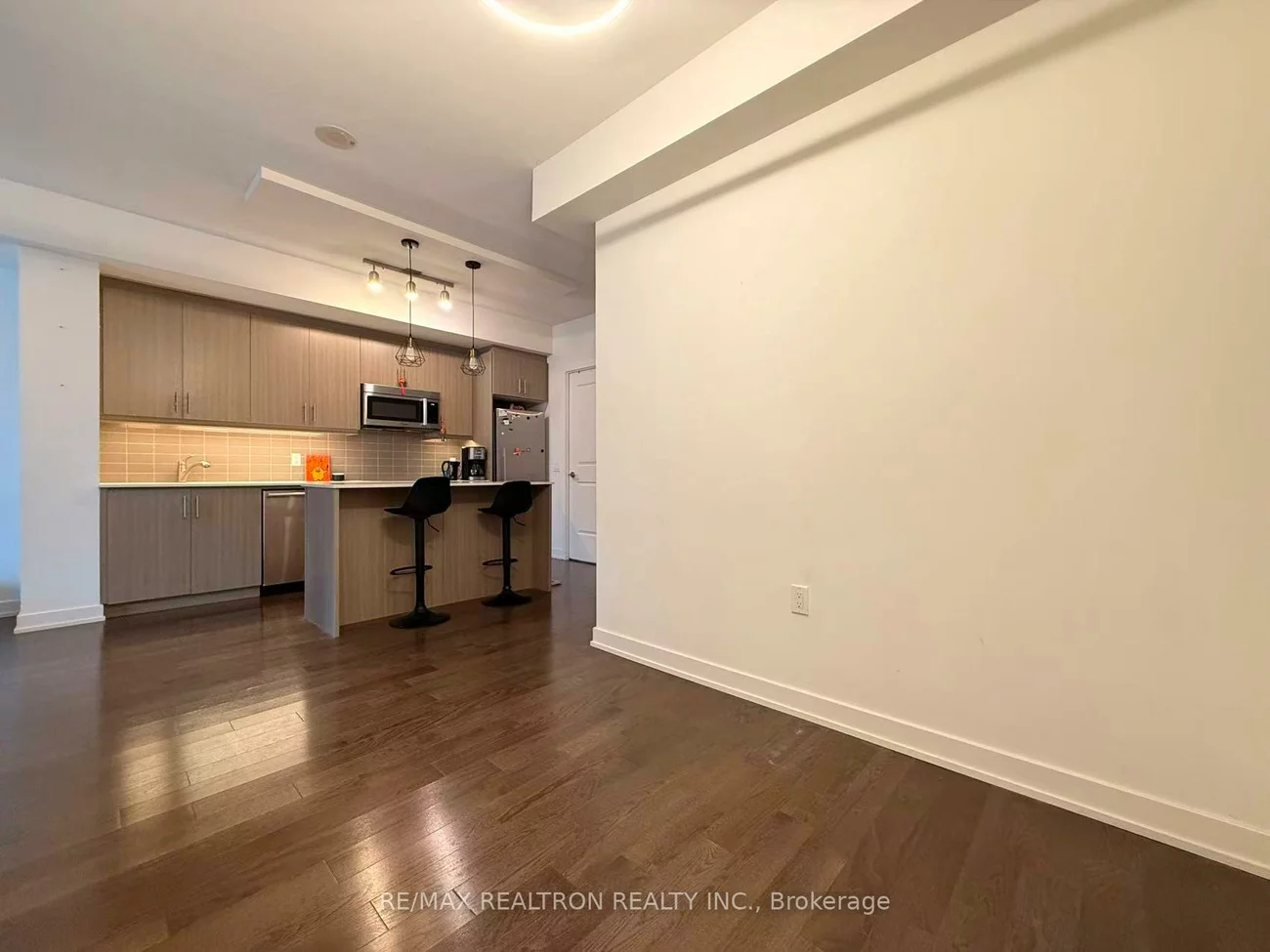 1, The Esplanade, Waterfront Communities C8, Toronto