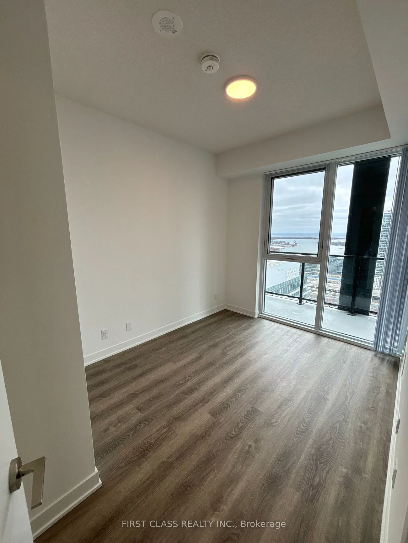 180, Front, Moss Park, Toronto