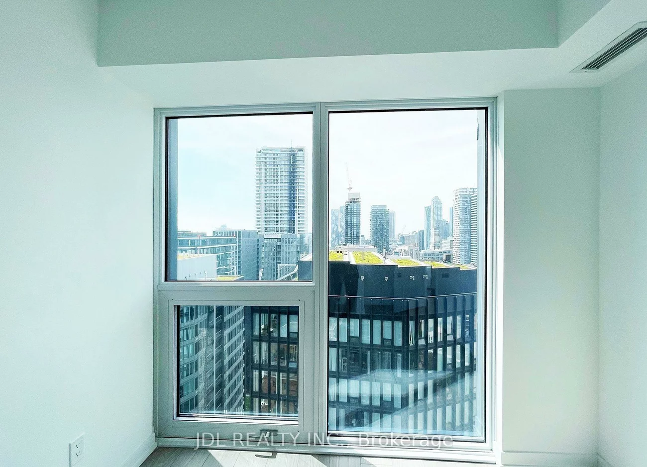 82, Dalhousie, Church-Yonge Corridor, Toronto