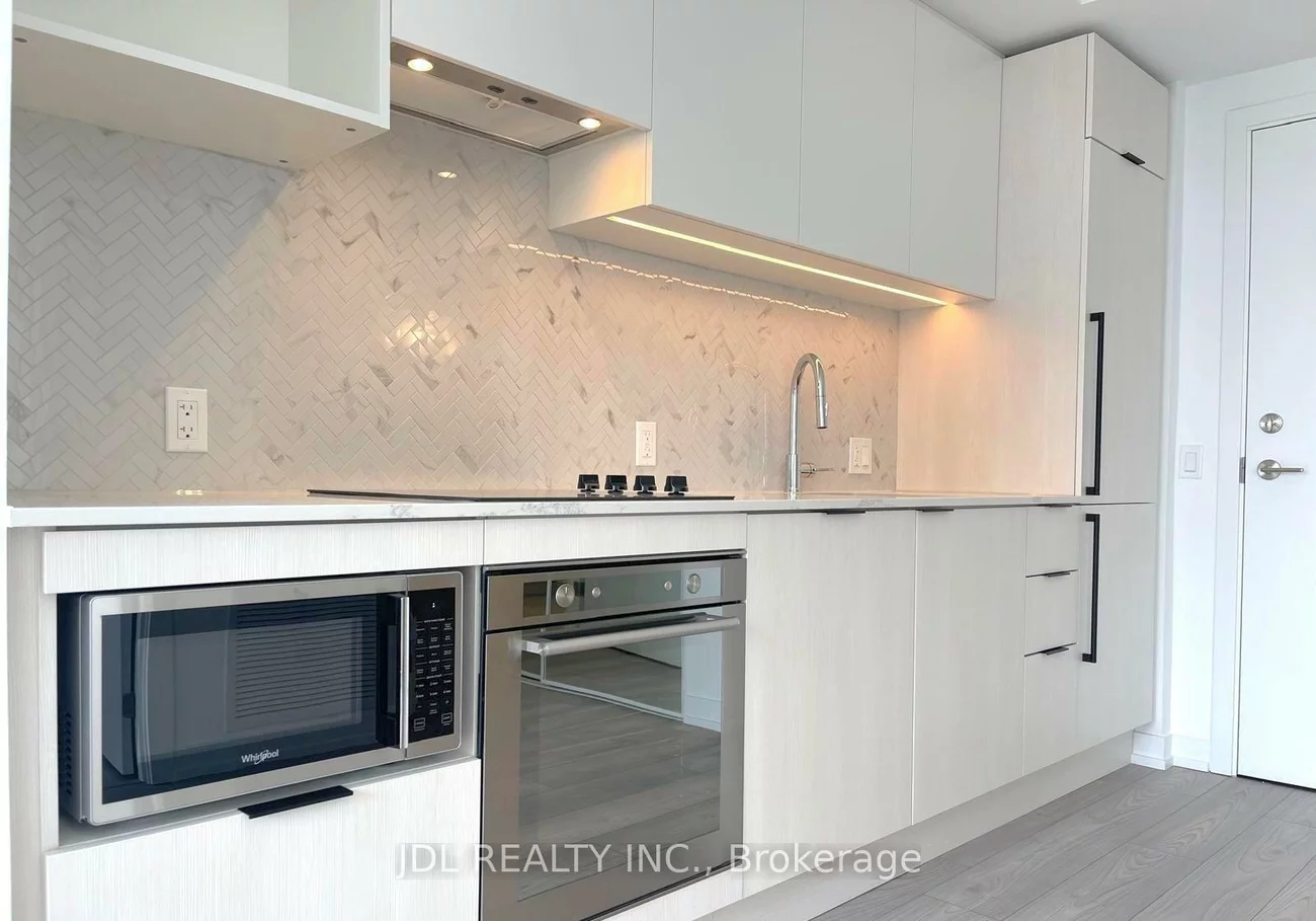 82, Dalhousie, Church-Yonge Corridor, Toronto