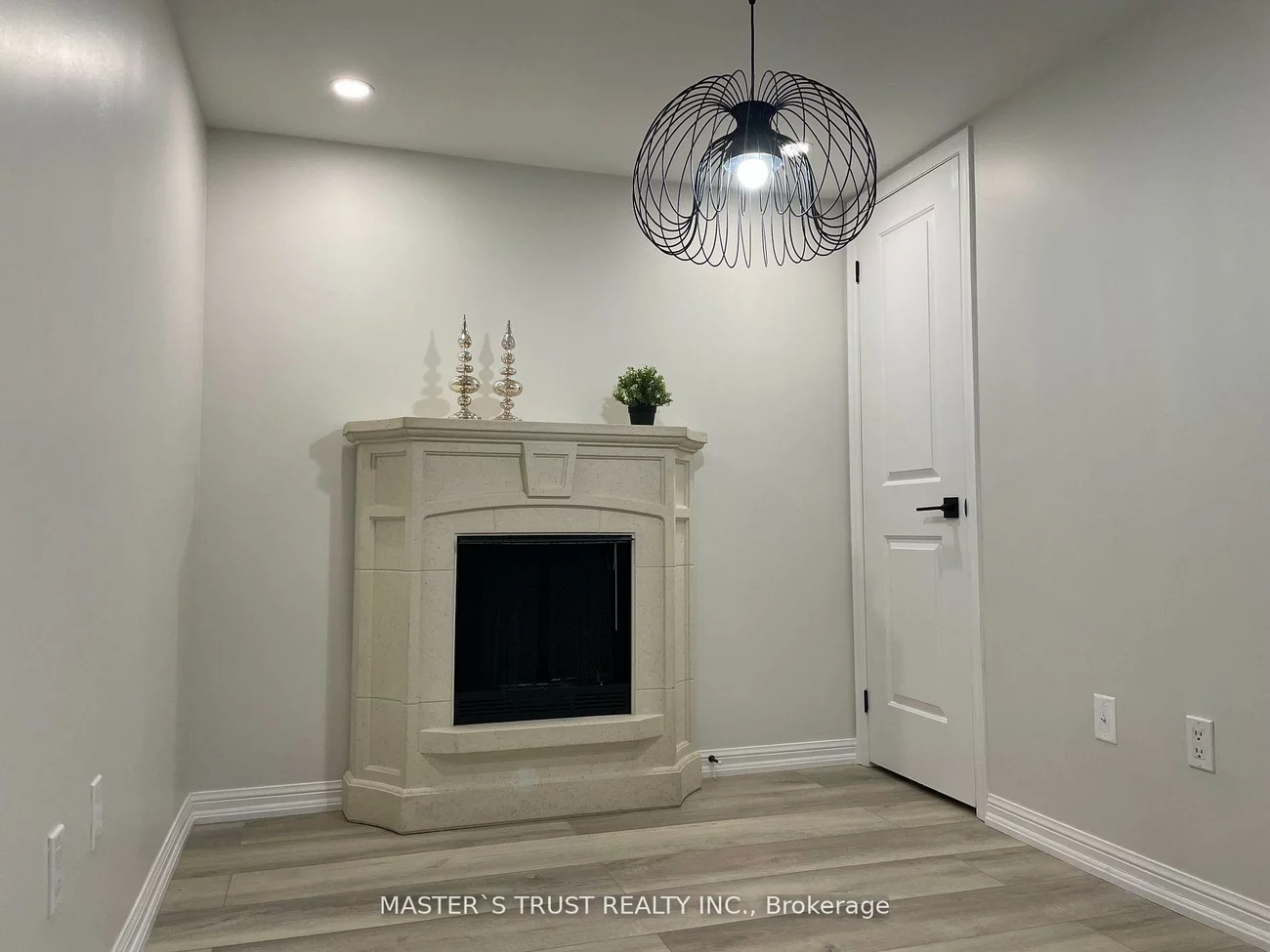 65, East Liberty, Niagara, Toronto