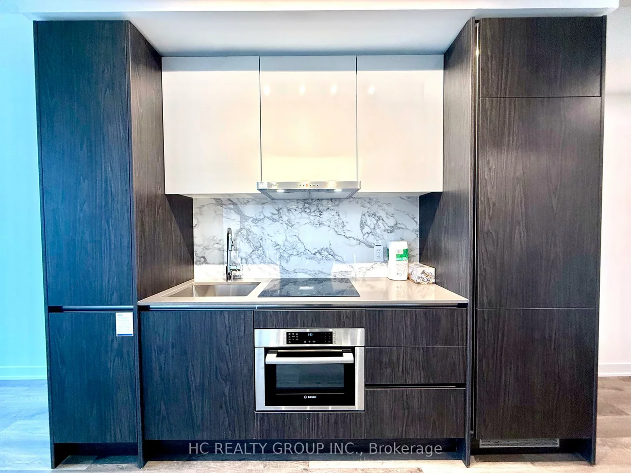 180, Front, Moss Park, Toronto