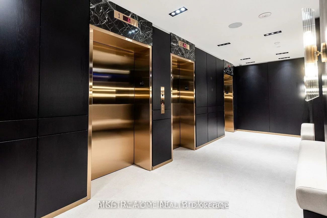 771, Yonge, Annex, Toronto