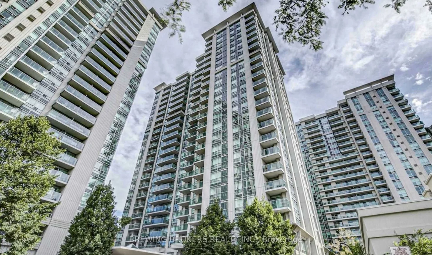 35, Bales, Willowdale East, Toronto