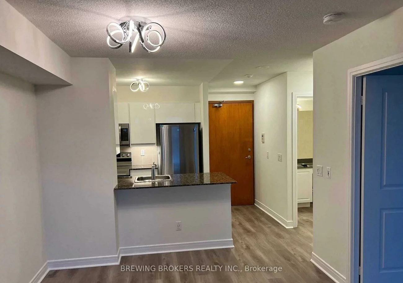 35, Bales, Willowdale East, Toronto