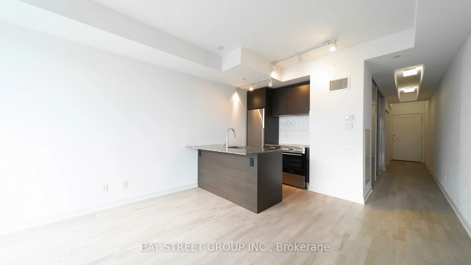 57, St Joseph, Bay Street Corridor, Toronto
