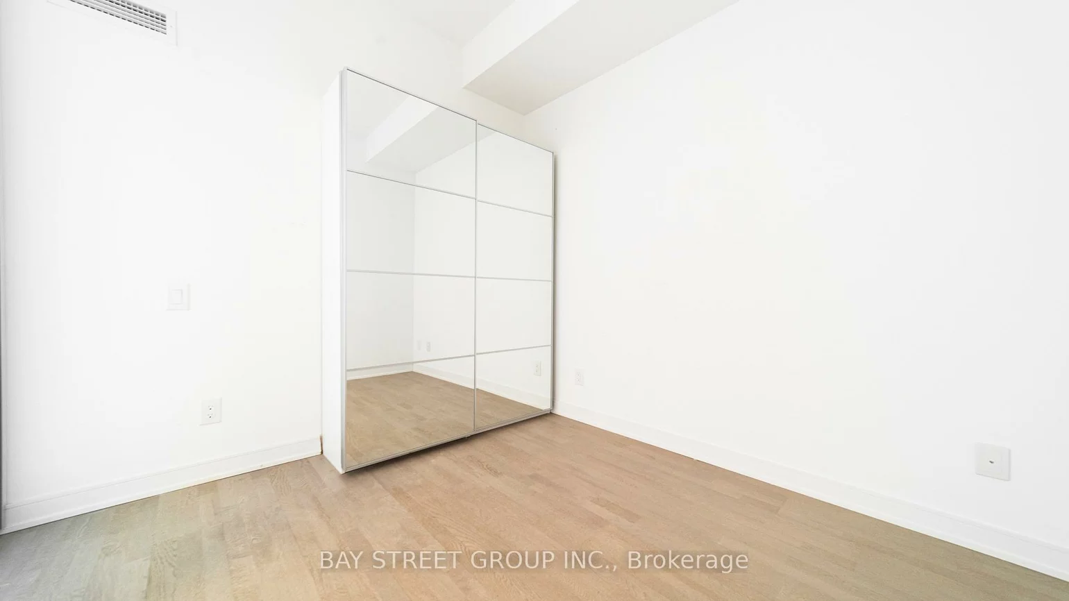 57, St Joseph, Bay Street Corridor, Toronto