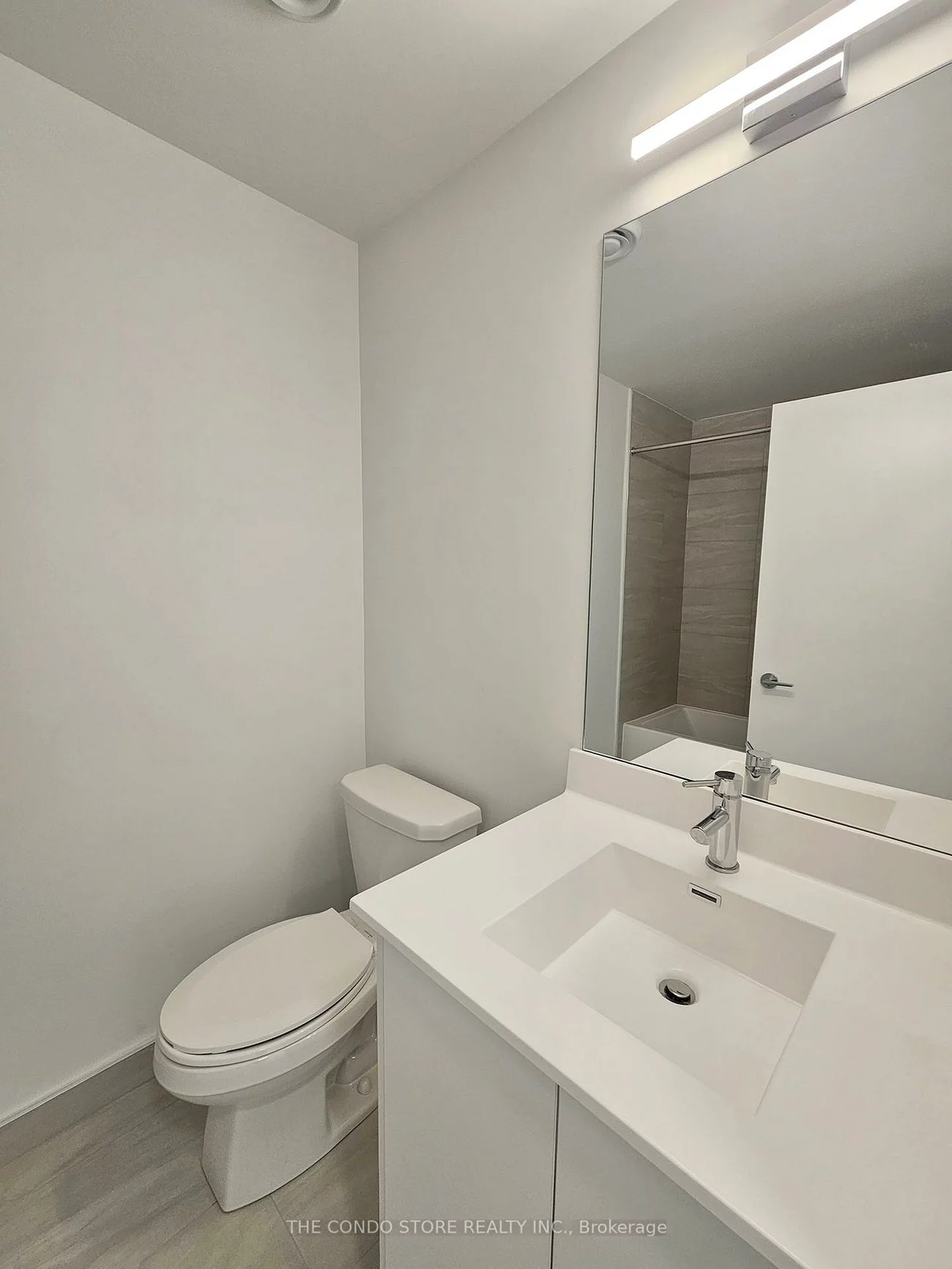 181, Sheppard, Willowdale East, Toronto