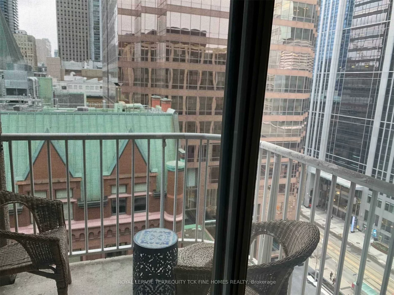105, Victoria, Church-Yonge Corridor, Toronto