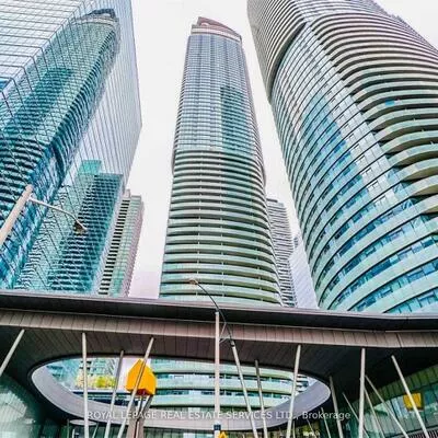 14, York, Waterfront Communities C1, Toronto