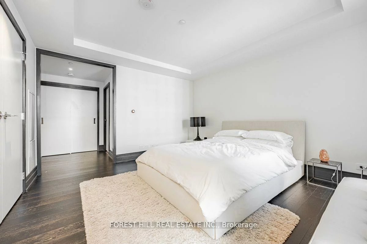 2, Avenue, Annex, Toronto