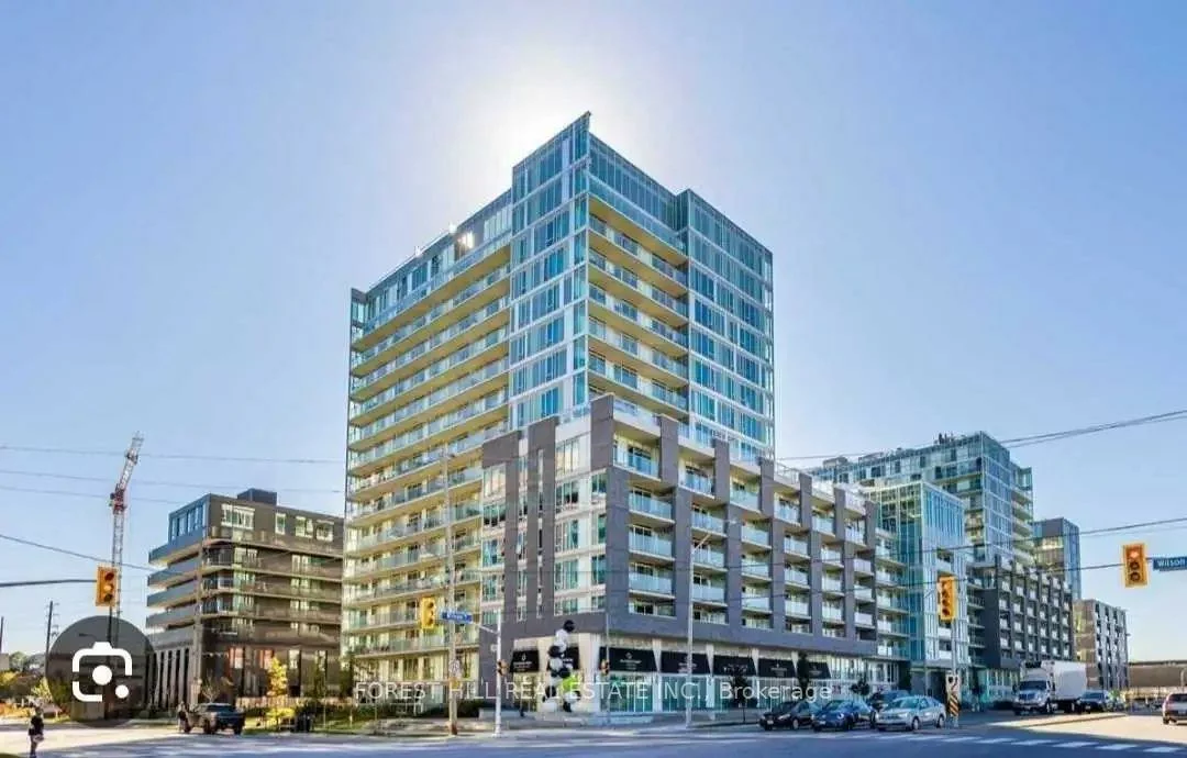 555, Wilson, Clanton Park, Toronto