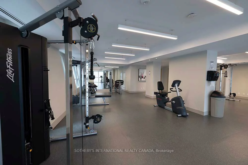 99, John, Waterfront Communities C1, Toronto