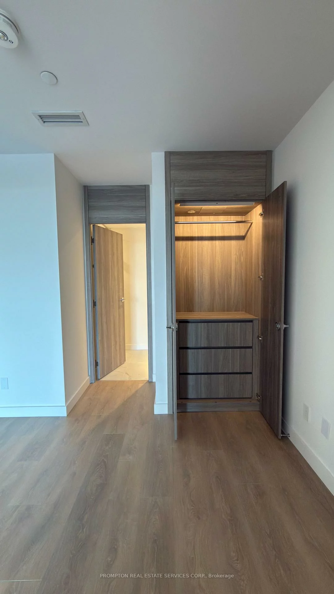 68, Esther Shiner, Bayview Village, Toronto