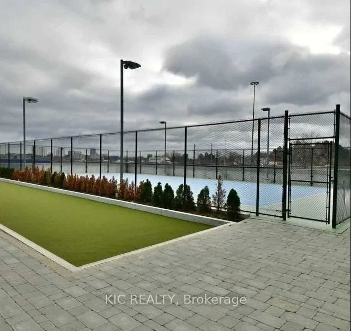 115, Mcmahon, Bayview Village, Toronto