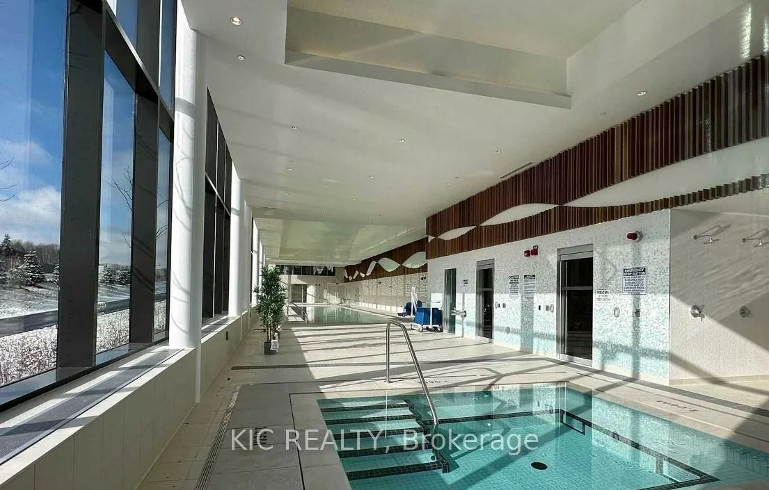 115, Mcmahon, Bayview Village, Toronto