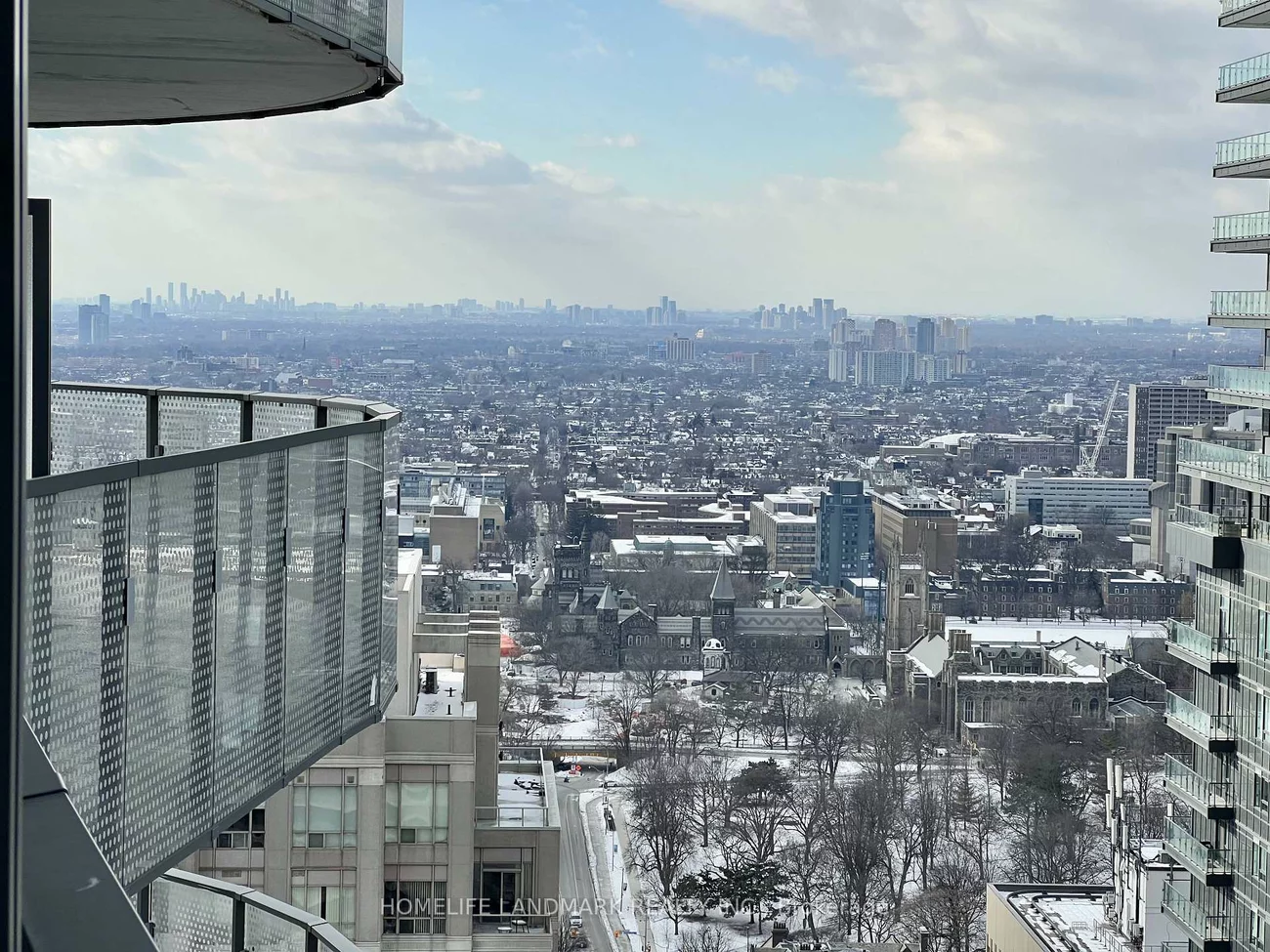 11, Wellesley, Bay Street Corridor, Toronto