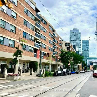 53, Mccaul, Kensington-Chinatown, Toronto
