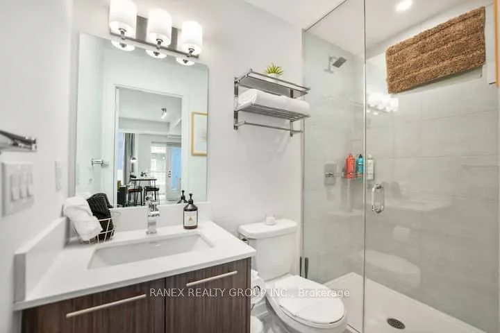 861, Sheppard, Clanton Park, Toronto