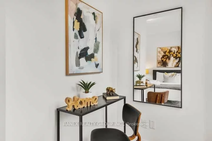 861, Sheppard, Clanton Park, Toronto