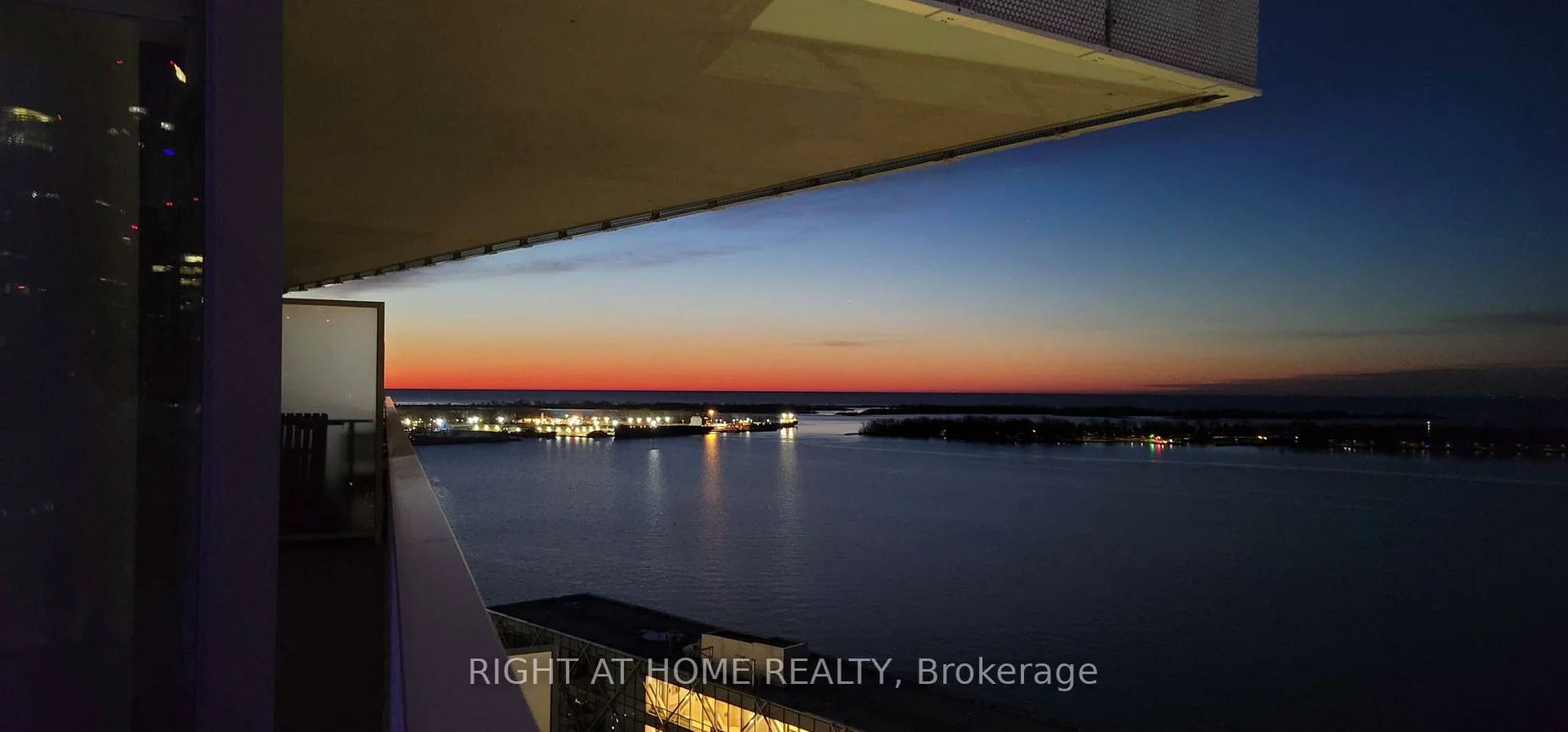 15, Queens Quay, Waterfront Communities C1, Toronto