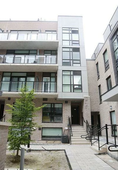 851, Sheppard, Clanton Park, Toronto
