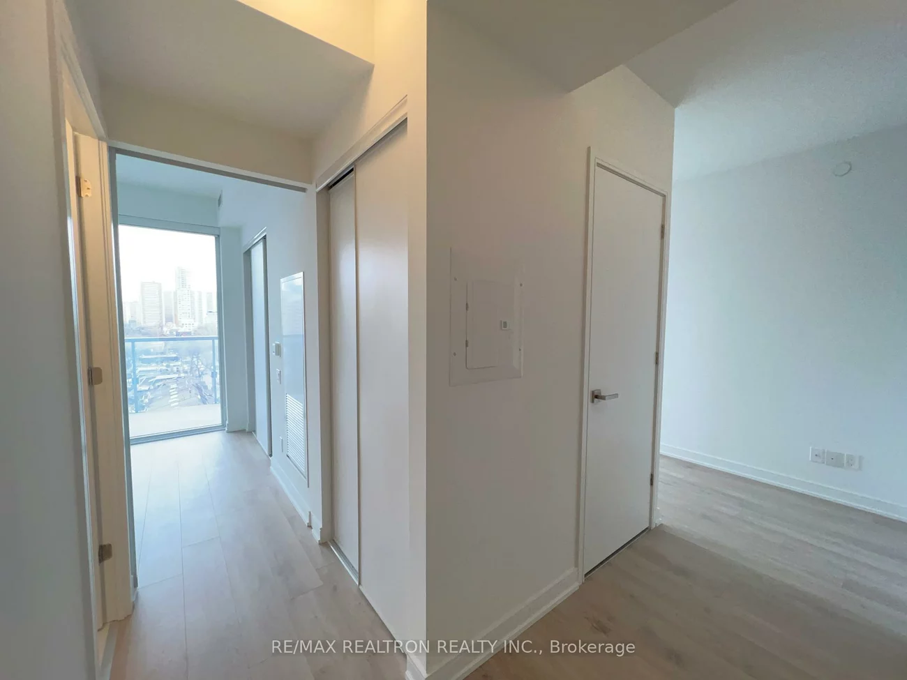 3, Gloucester, Church-Yonge Corridor, Toronto