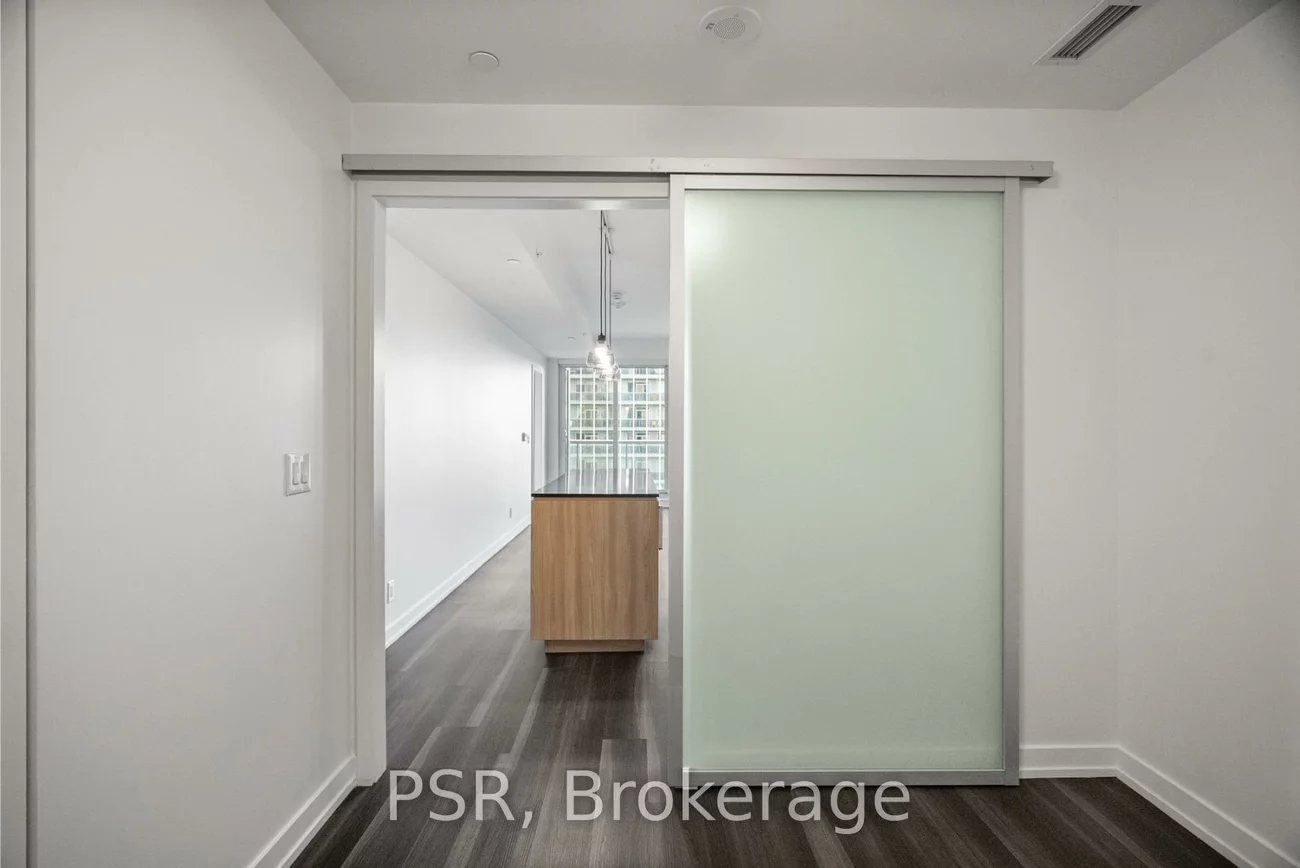 11, Ordnance, Niagara, Toronto