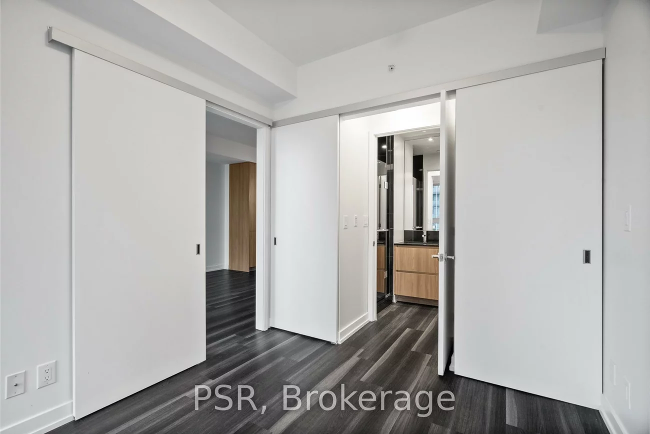 11, Ordnance, Niagara, Toronto